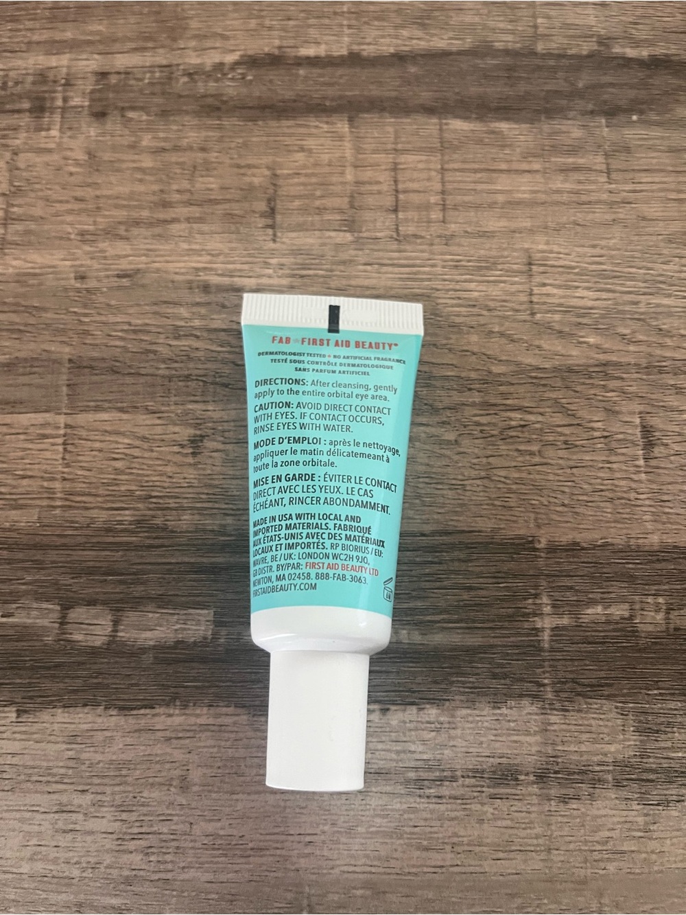 First Aid Beauty - Brighten + Glow Eye Cream with Niacinamide - Picture 9 of 9